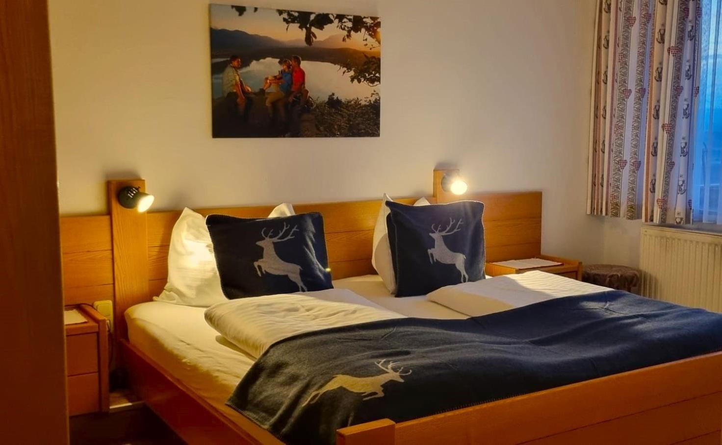 Hotel Baumgartnerhof Finkenstein am Faaker See Экстерьер фото